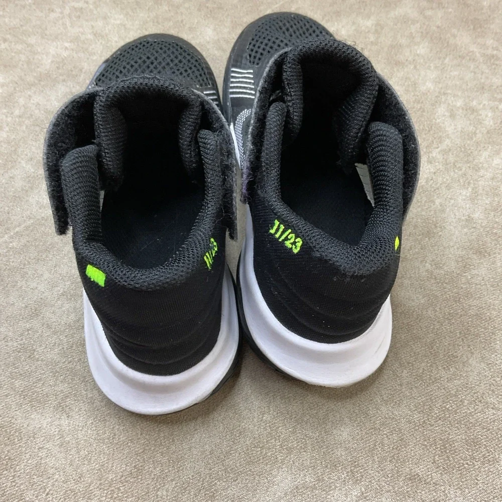 Nike Kyrie Sneakers Flytrap 5 PS 'Black‎ Anthracite' DD0339-002 Kids Size 11C